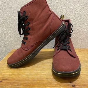 Dr. Martens Women’s Shoreditch Burgundy Canvas Boots, size 8